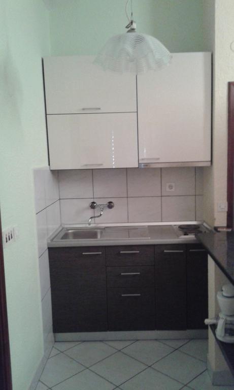 ביוגראד נה מורו Apartments Davor חדר תמונה