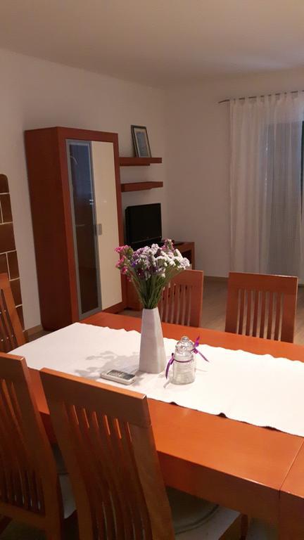 ביוגראד נה מורו Apartments Davor מראה חיצוני תמונה