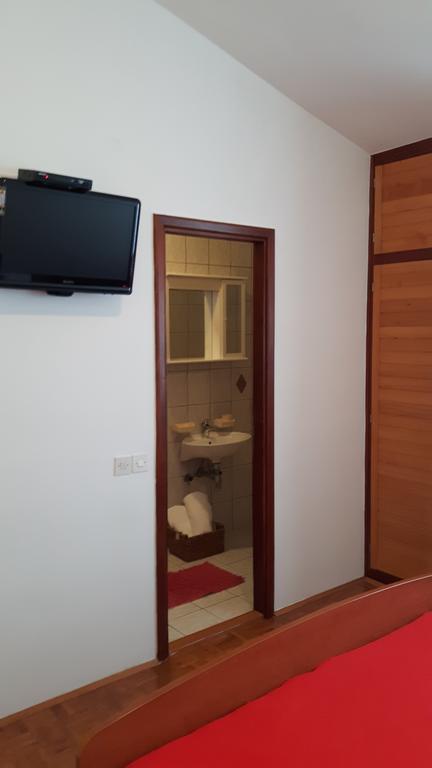 ביוגראד נה מורו Apartments Davor מראה חיצוני תמונה